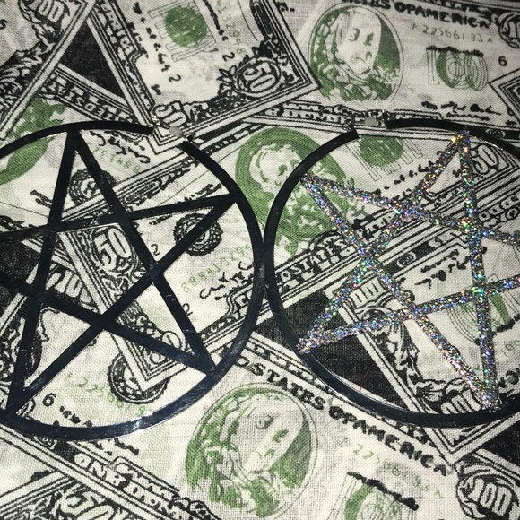 Star earrings - Picture 4 of 4